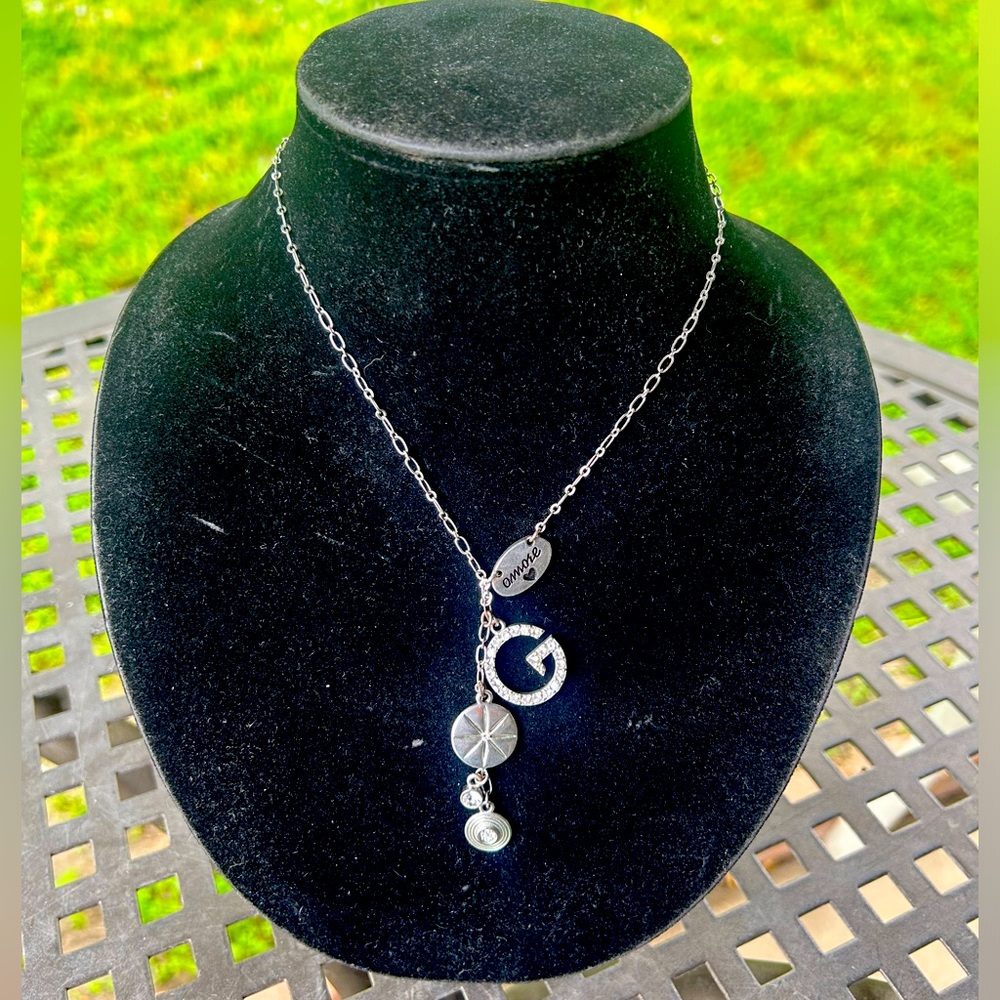 GUESS -Silver Necklace